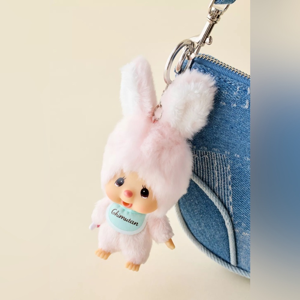 Monchhichi Friends Chimutan Bunny Plushie Keychain - Picture 2 of 3
